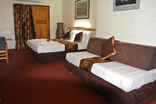 Grand Eastern Hotel