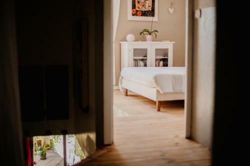 Bed & Breakfast C�t�-vignes Chambre D'h�tes
