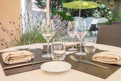 Hotel Logis Le Printemps - Mont�limar