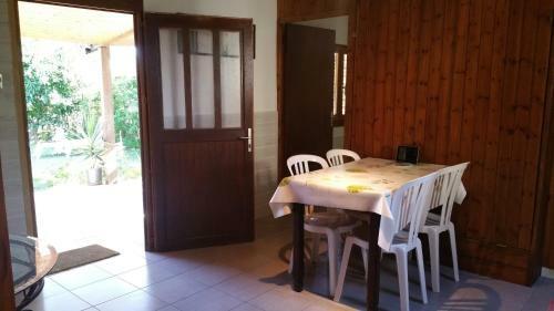 Chalet En Bois � 500m De La Mer