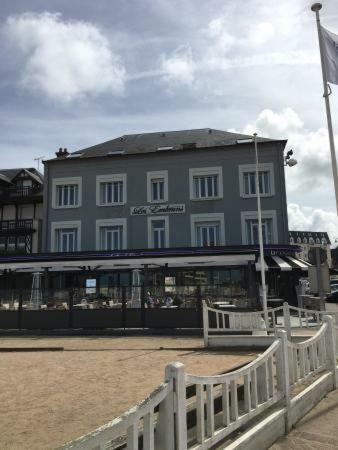 Hotel Les Embruns