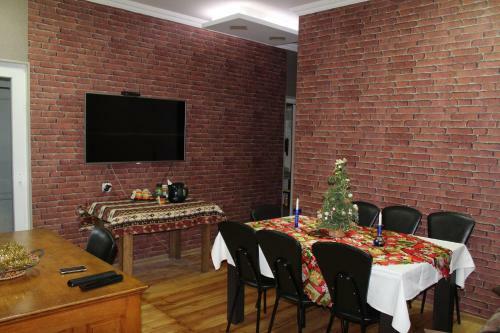 Hostal Homestay Lela And Mari