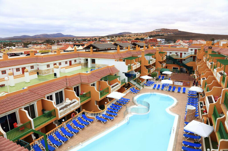 Apartamentos Caleta Garden