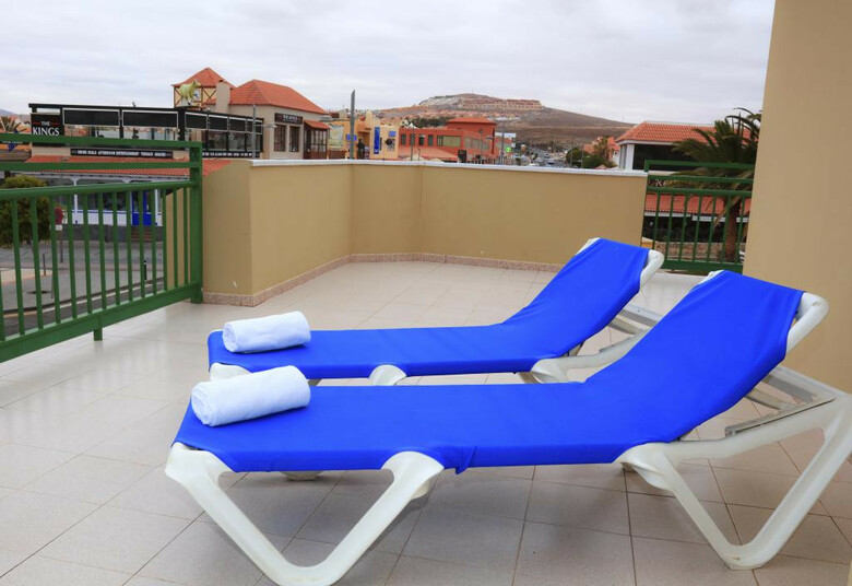Apartamentos Caleta Garden