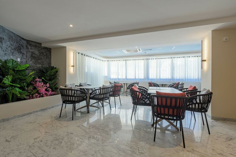 Xemxija Bay Hotel