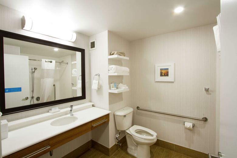 Hotel Hampton Inn Vancouver Airport