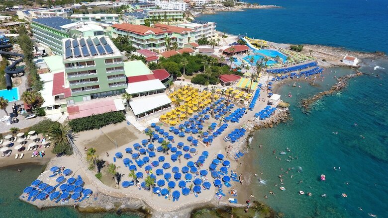 Hotel Eri Beach & Village