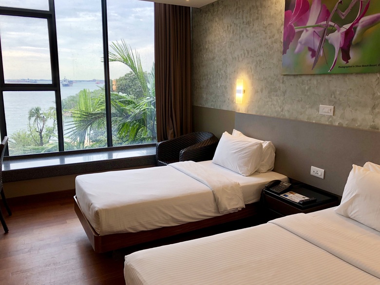Hotel Siloso Beach Resort