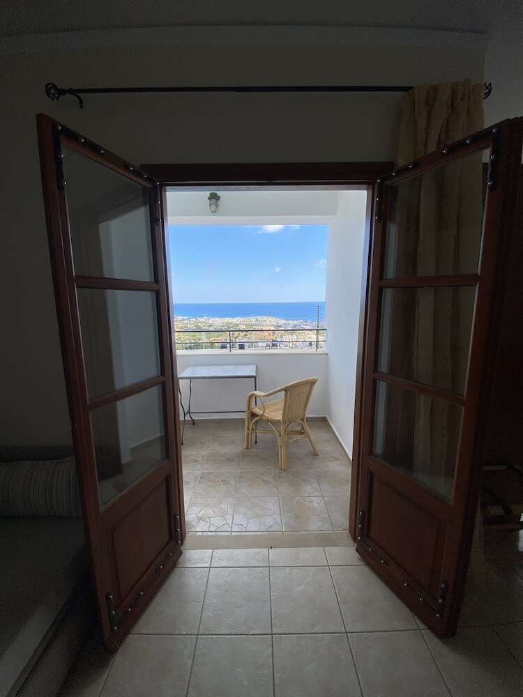 Hotel Amazones Village Suites