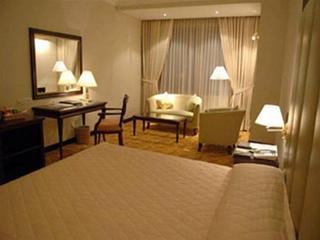 Hotel Sarina