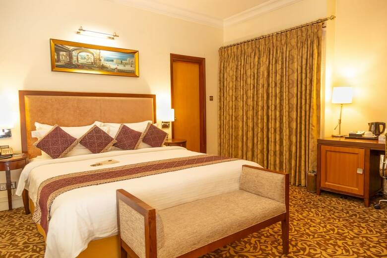 Hotel Royal Park Residence
