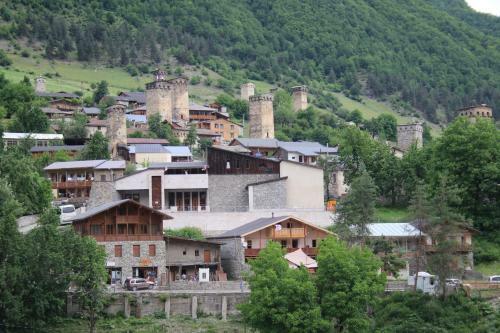 Hostal Mestia Panorama