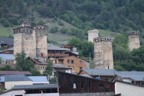 Hostal Mestia Panorama