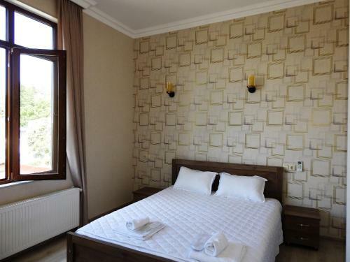 Hostal White Hotel
