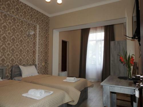 Hostal White Hotel