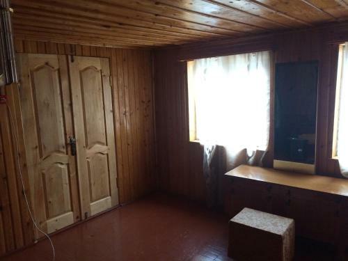 Hostal Valodia Xergianis Guest House In Mestia