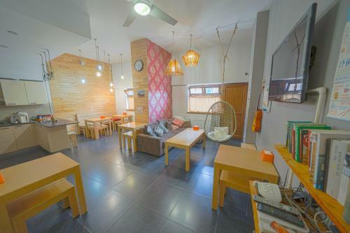 Envoy Hostel