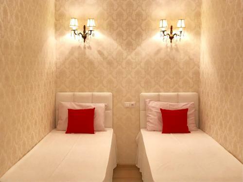 Charming Apartment In Old Tbilisi