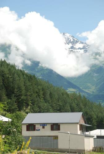 Hostal Guest House Lasili