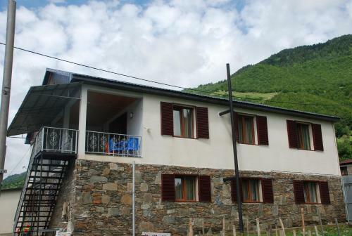 Hostal Guest House Lasili