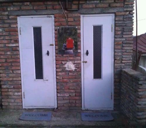 Hostal Guest House Lola