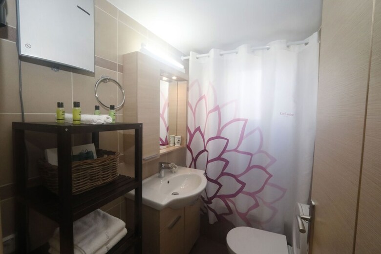 Metaxourghio Boutique Apartment
