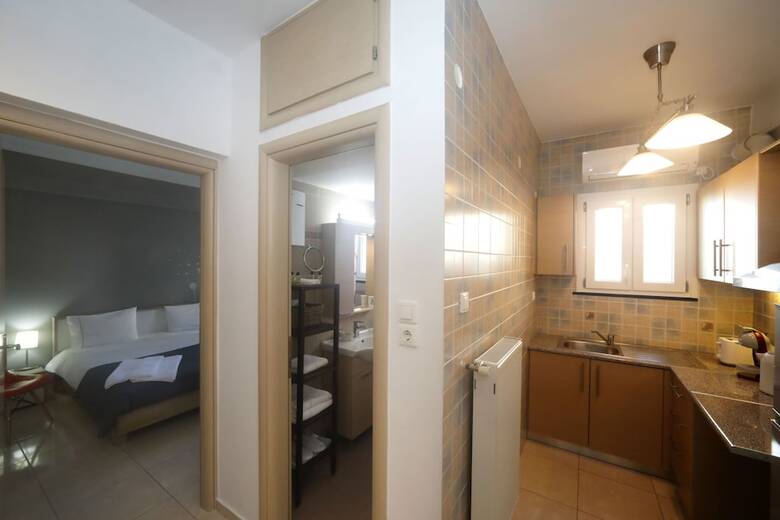 Metaxourghio Boutique Apartment