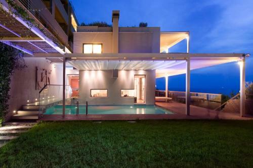 Villa Hidden Sanctuary In Saronida