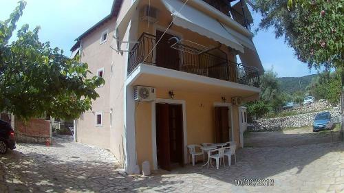 Hostal Ionio Sea Poros Studios
