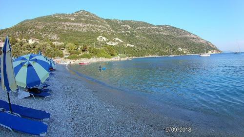 Hostal Ionio Sea Poros Studios