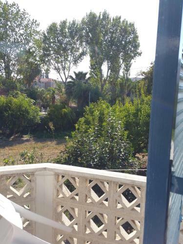 Hostal Guesthouse Karidia