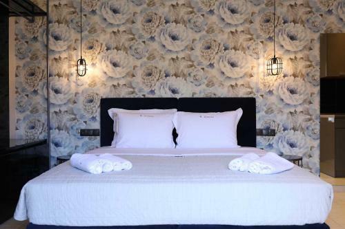 4 Seasons Luxury Apartments