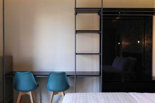 4 Seasons Luxury Apartments