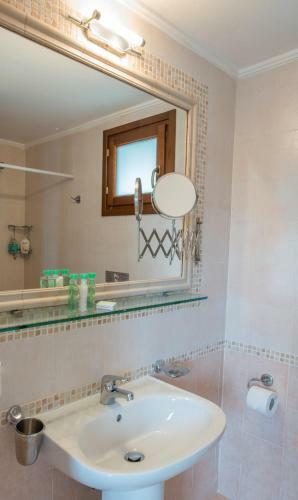 Anassa Mare Villas & Residences