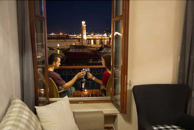 Apartamento Porto Enetiko Suites