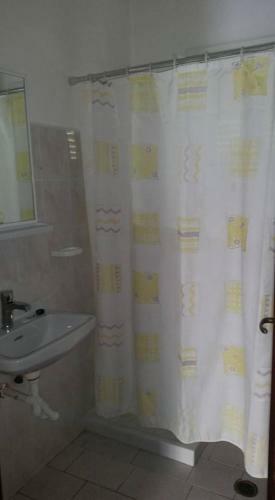 Alexandros Studios Apartments