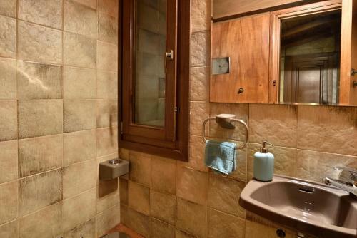 Apartment Karyatis