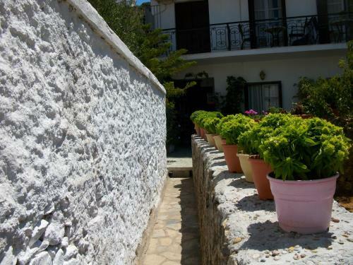 Hostal Giasemi Feloukatzi