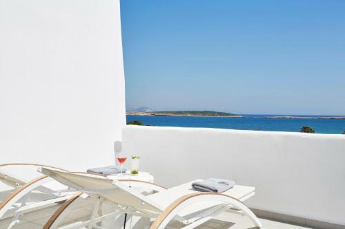Hotel White Dunes Luxury Suites