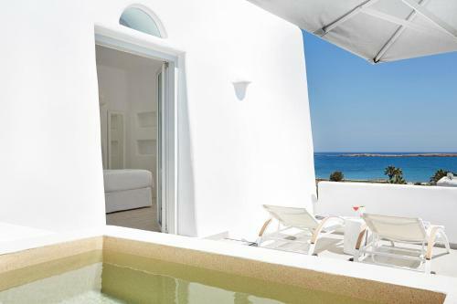 Hotel White Dunes Luxury Suites