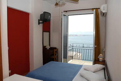 Aegli Hotel