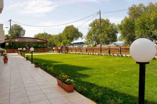 Garifalo Apartments