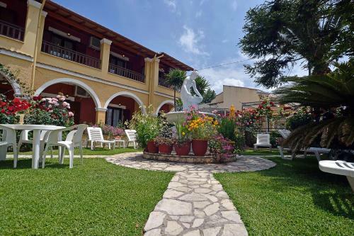 Eleni Apartments