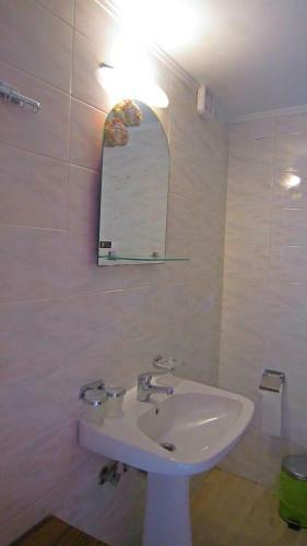 Hostal Imeros