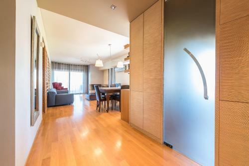 Two-bedroom Apartment With Sea View-glyfada