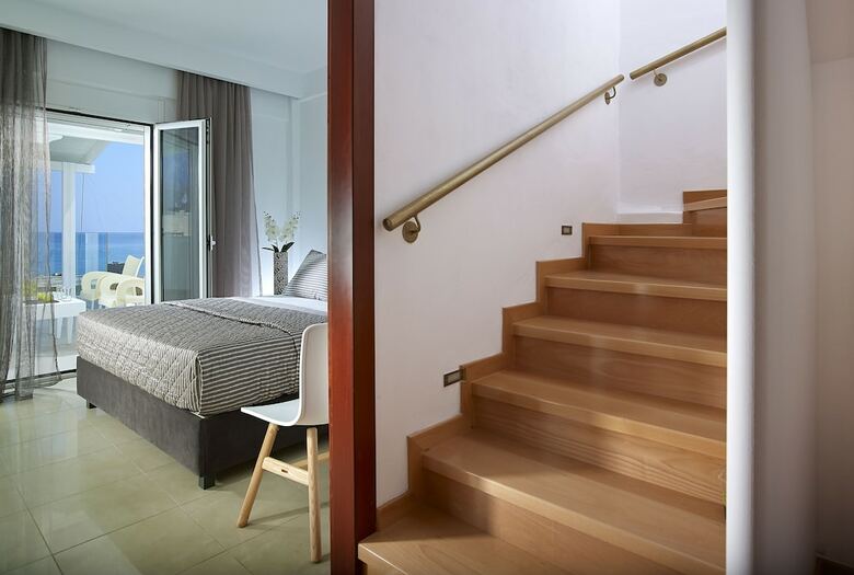 Coral Boutique Hotel
