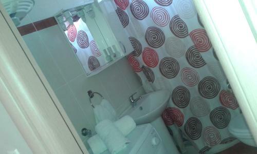 Theano Apartments