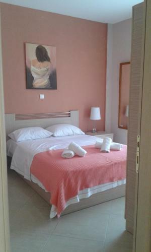 Theano Apartments