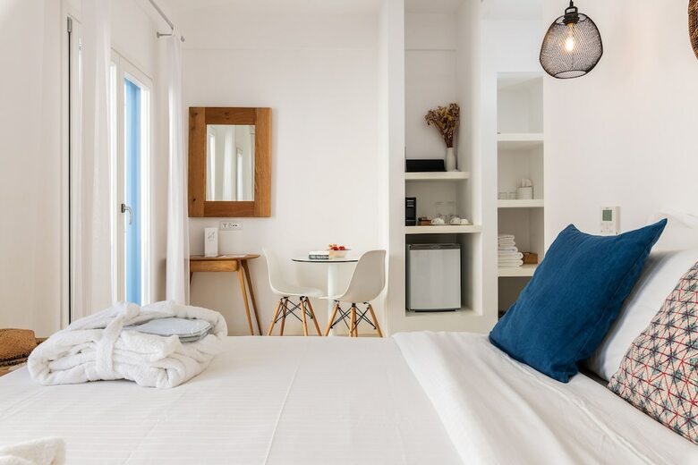 Bed & Breakfast Bluetopia Suites