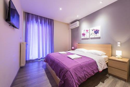 Two-bedroom Apartment-glyfada Center